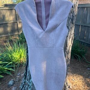 Elegant Light Pink Sleeveless Dress